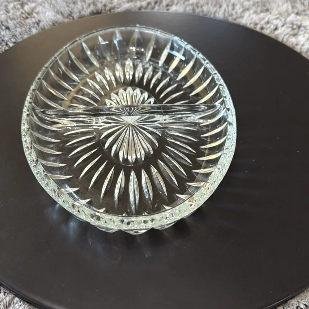 Vintage Clear Cut Glass Divided Serving Relish Dish Oval‎ Shaped Decorative
